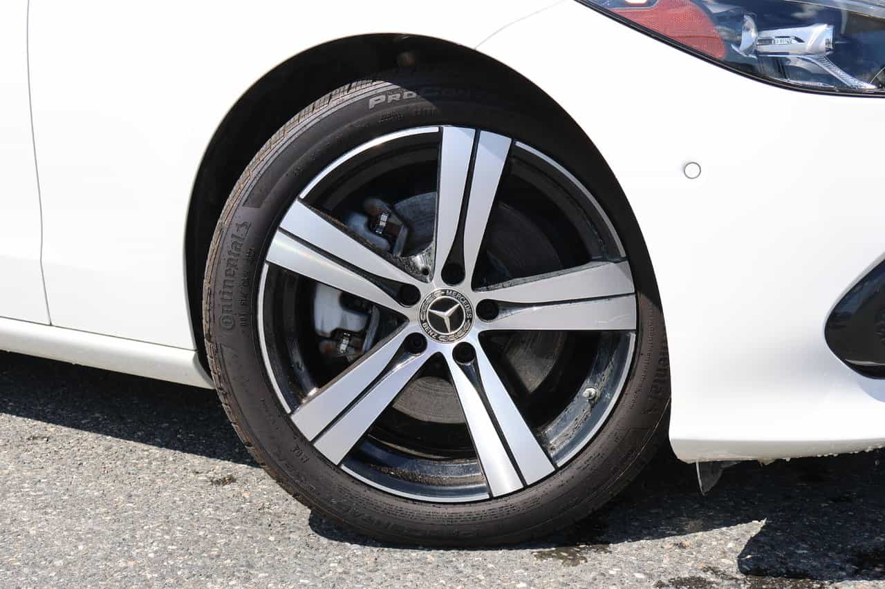 Image 7 Mercedes-Benz C-Class C300 2024