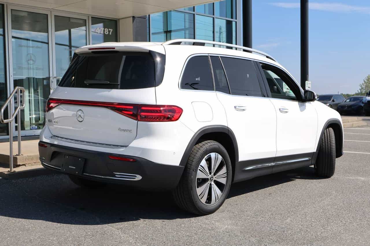 2025 Mercedes-Benz EQB EQB300 - Image 2