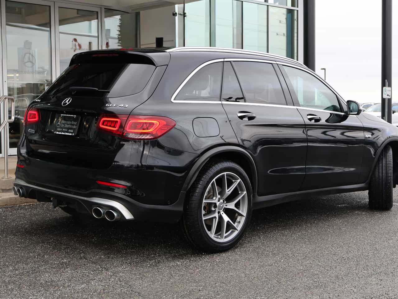 2022 Mercedes-Benz GLC GLC43 AMG - Image 8
