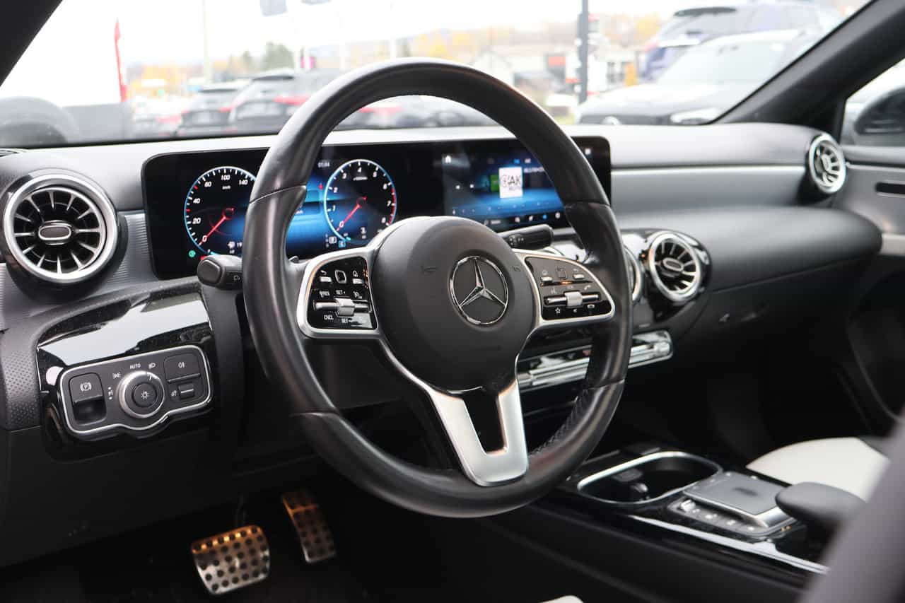 Image 9 Mercedes-Benz A-Class A220 2022