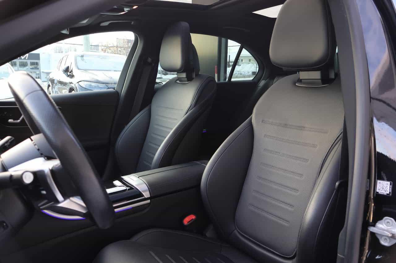 Image 12 Mercedes-Benz C-Class C300 2023