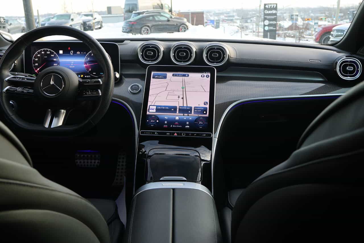 2023 Mercedes-Benz C-Class C300 - Image 14