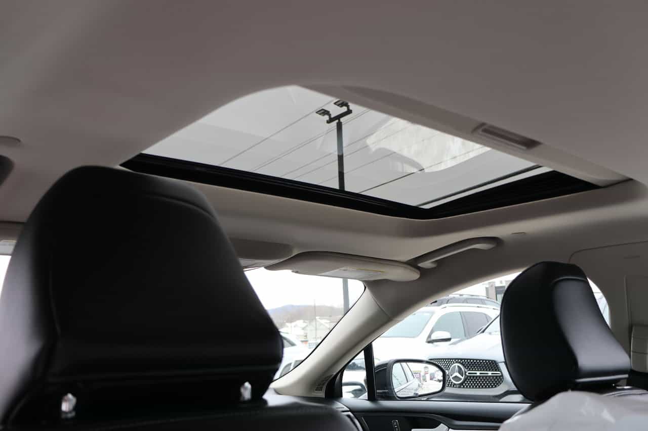 Image 15 Ford Fusion Titanium Energi 2020