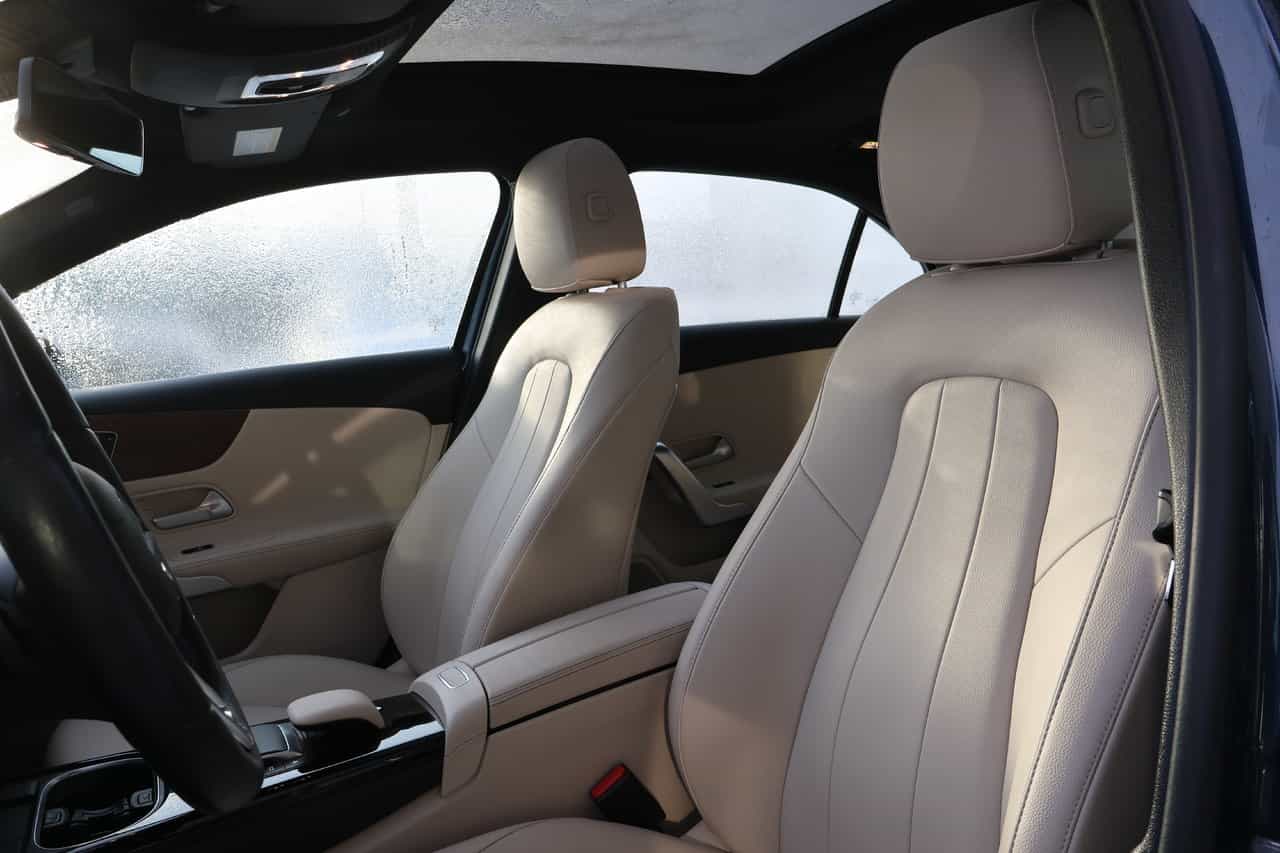 2022 Mercedes-Benz A-Class A220 - Image 3