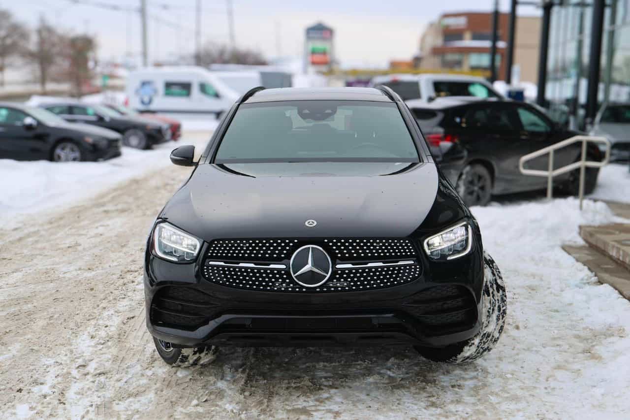 2021 Mercedes-Benz GLC GLC300 - Image 4