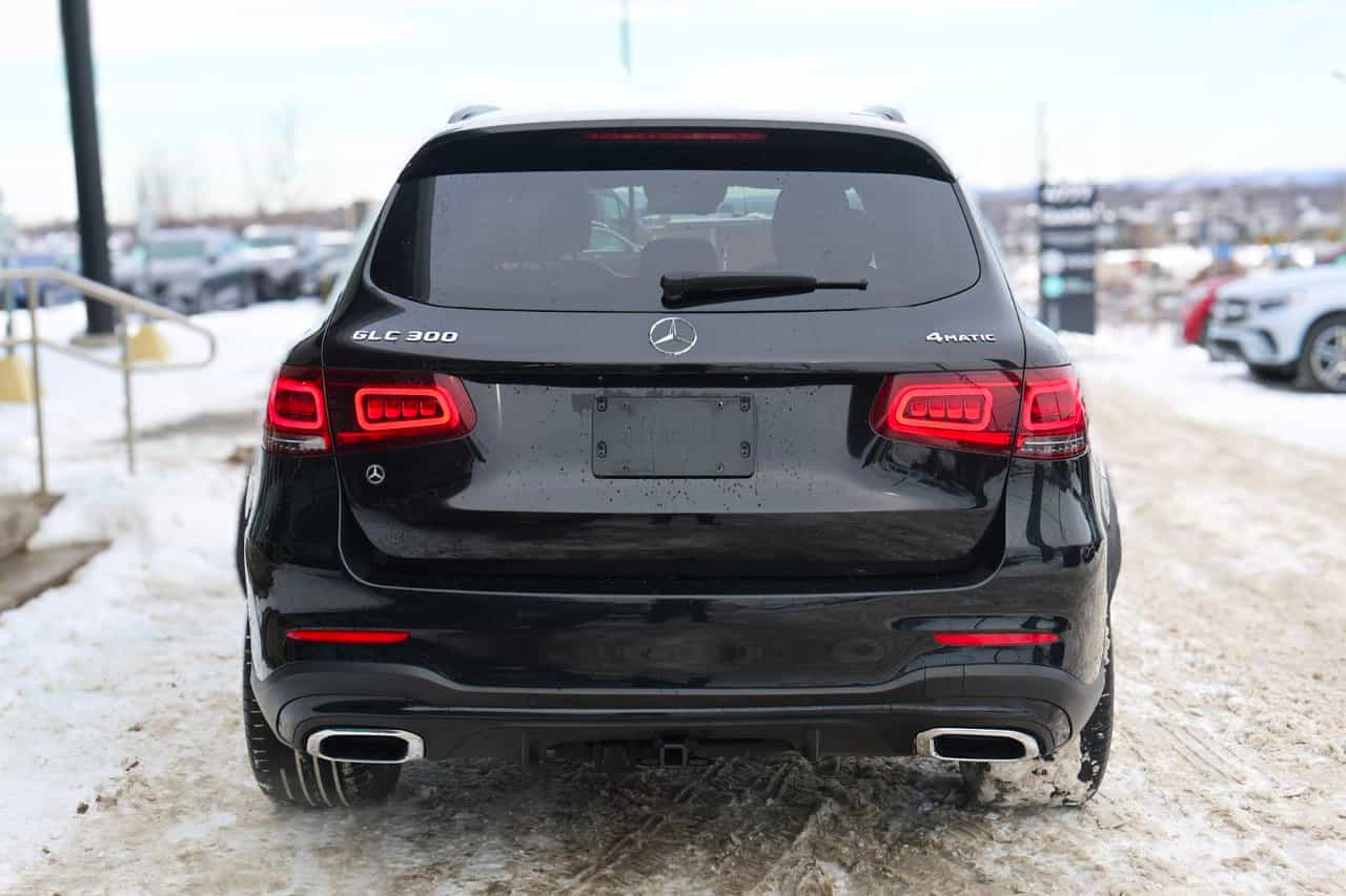 2021 Mercedes-Benz GLC GLC300 - Image 8