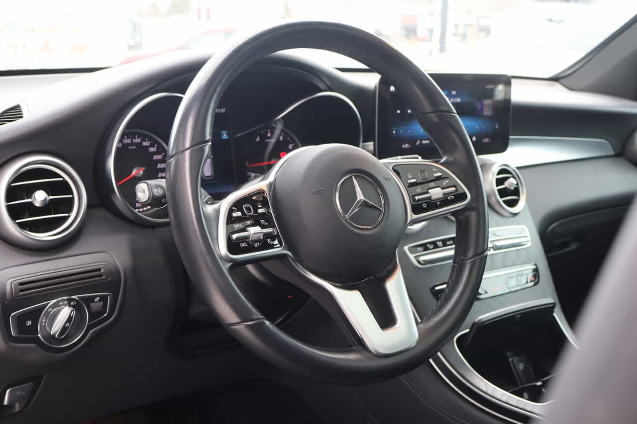 Image 9 Mercedes-Benz GLC GLC300 2021