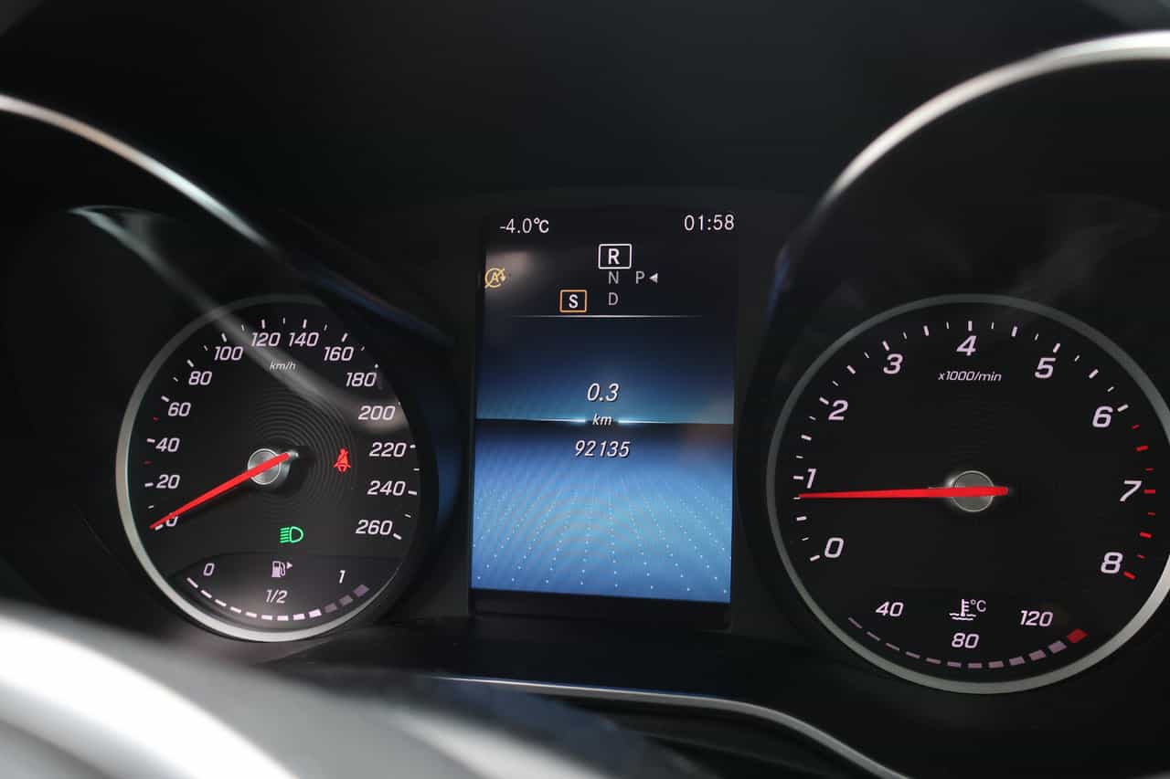 2021 Mercedes-Benz GLC GLC300 - Image 22