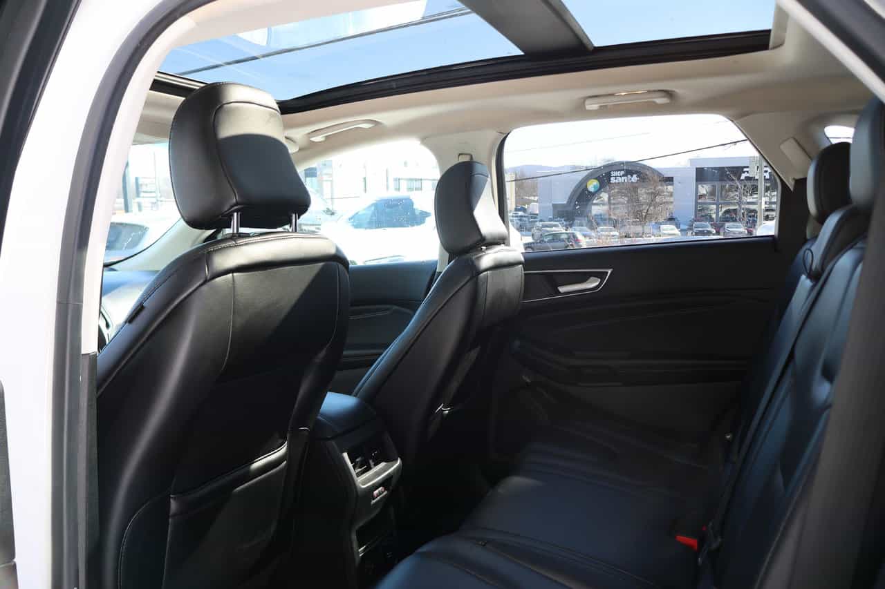 Image 13 Ford Edge Titanium 2022