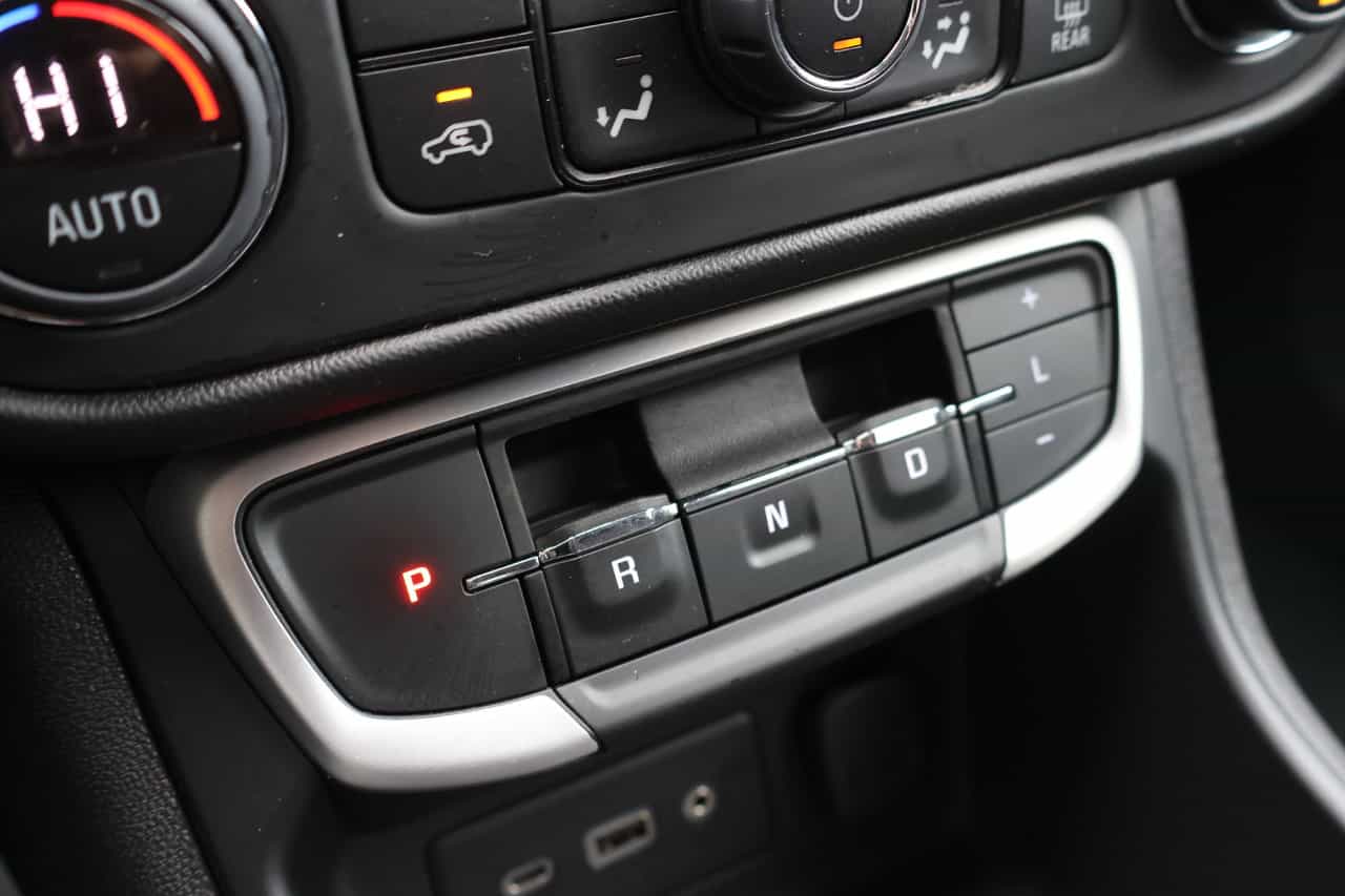 Image 25 GMC Terrain SLE 2023