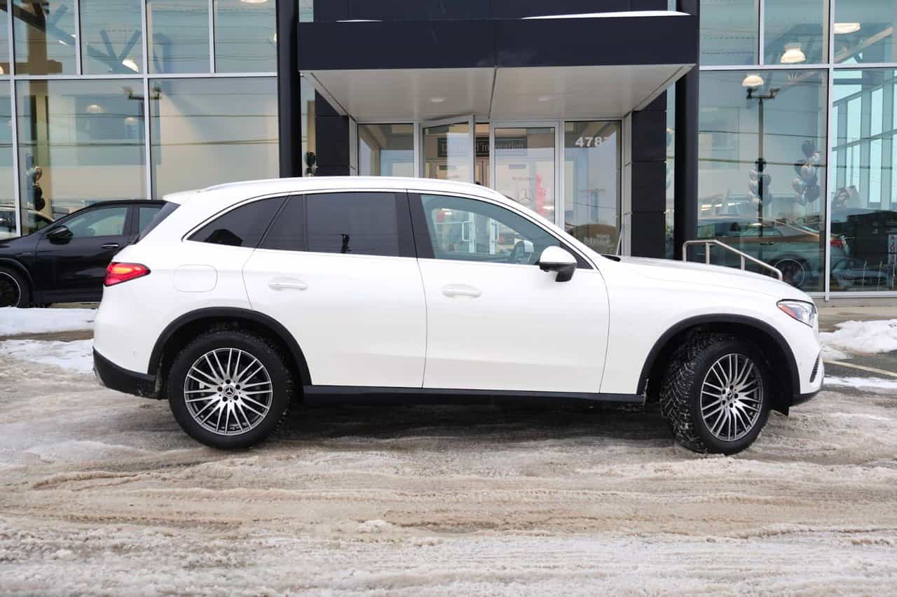 Image 7 Mercedes-Benz GLC GLC300 2023