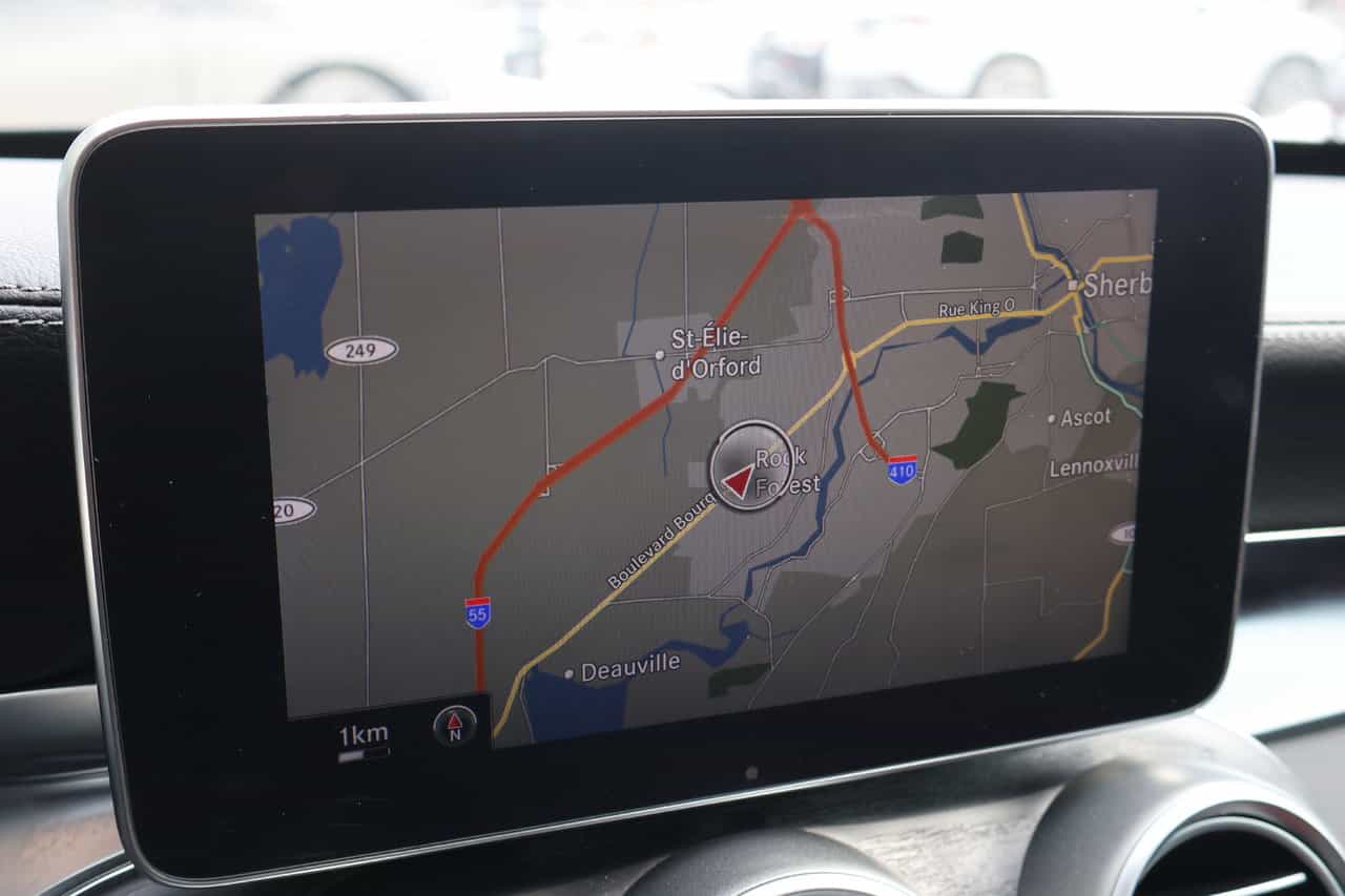 Image 24 Mercedes-Benz C-Class C400 2015