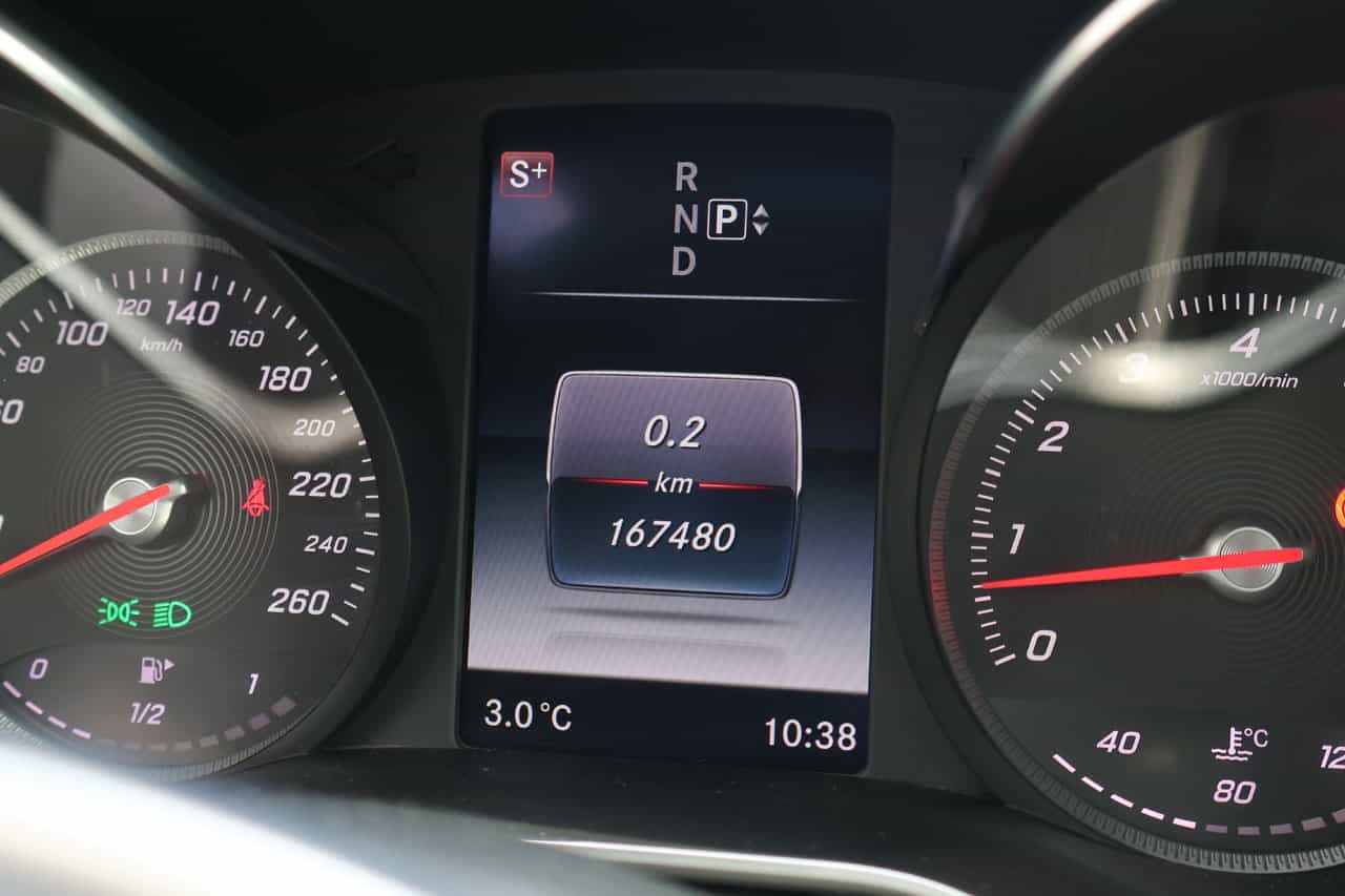 2015 Mercedes-Benz C-Class C400 - Image 27