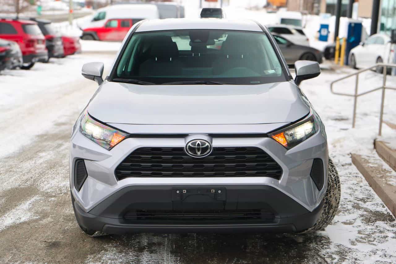 Image 4 Toyota Rav4 LE 2024