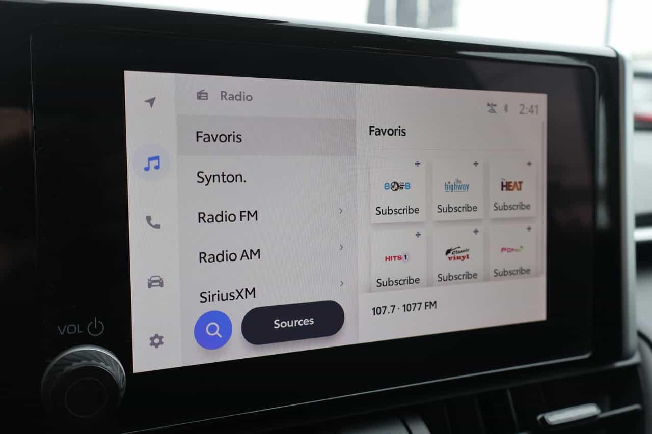 Image 24 Toyota Rav4 LE 2024