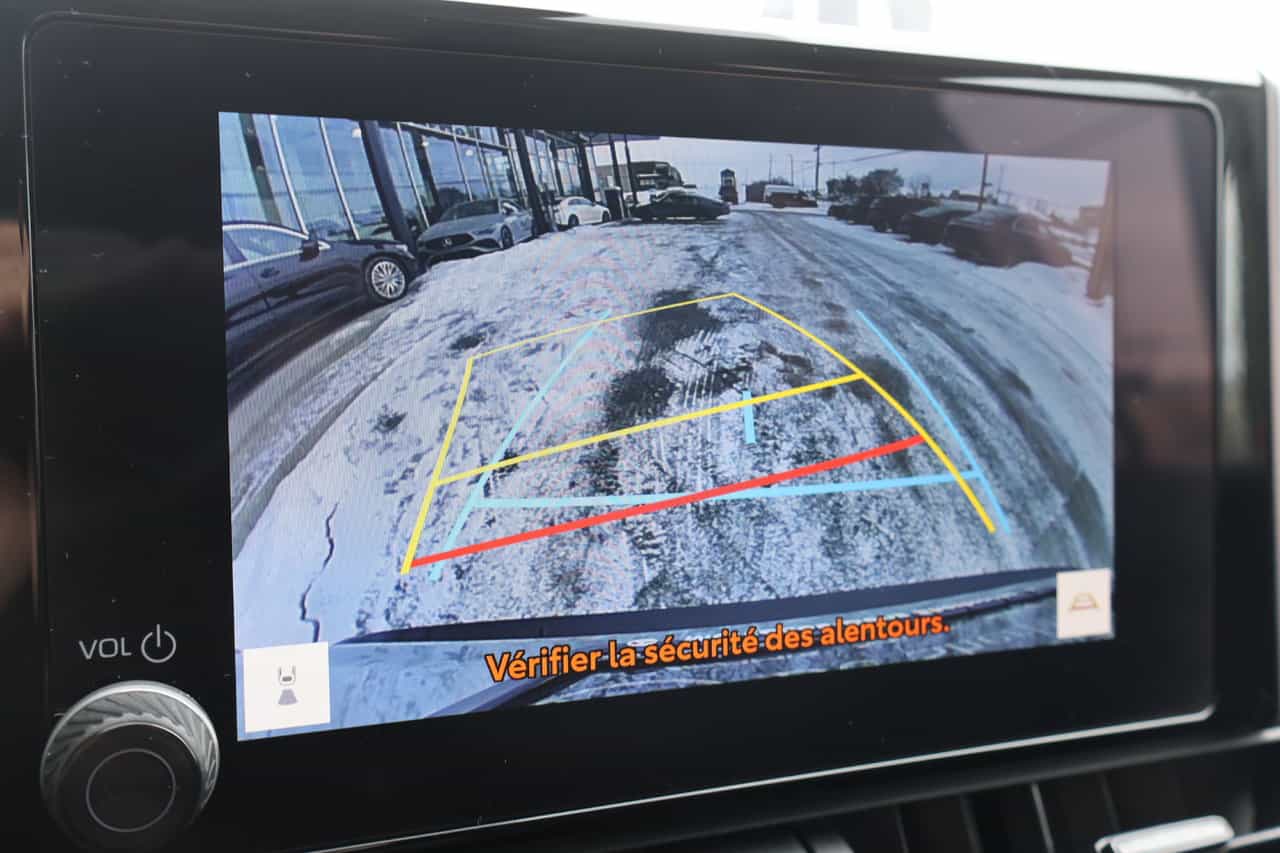 Image 25 Toyota Rav4 LE 2024