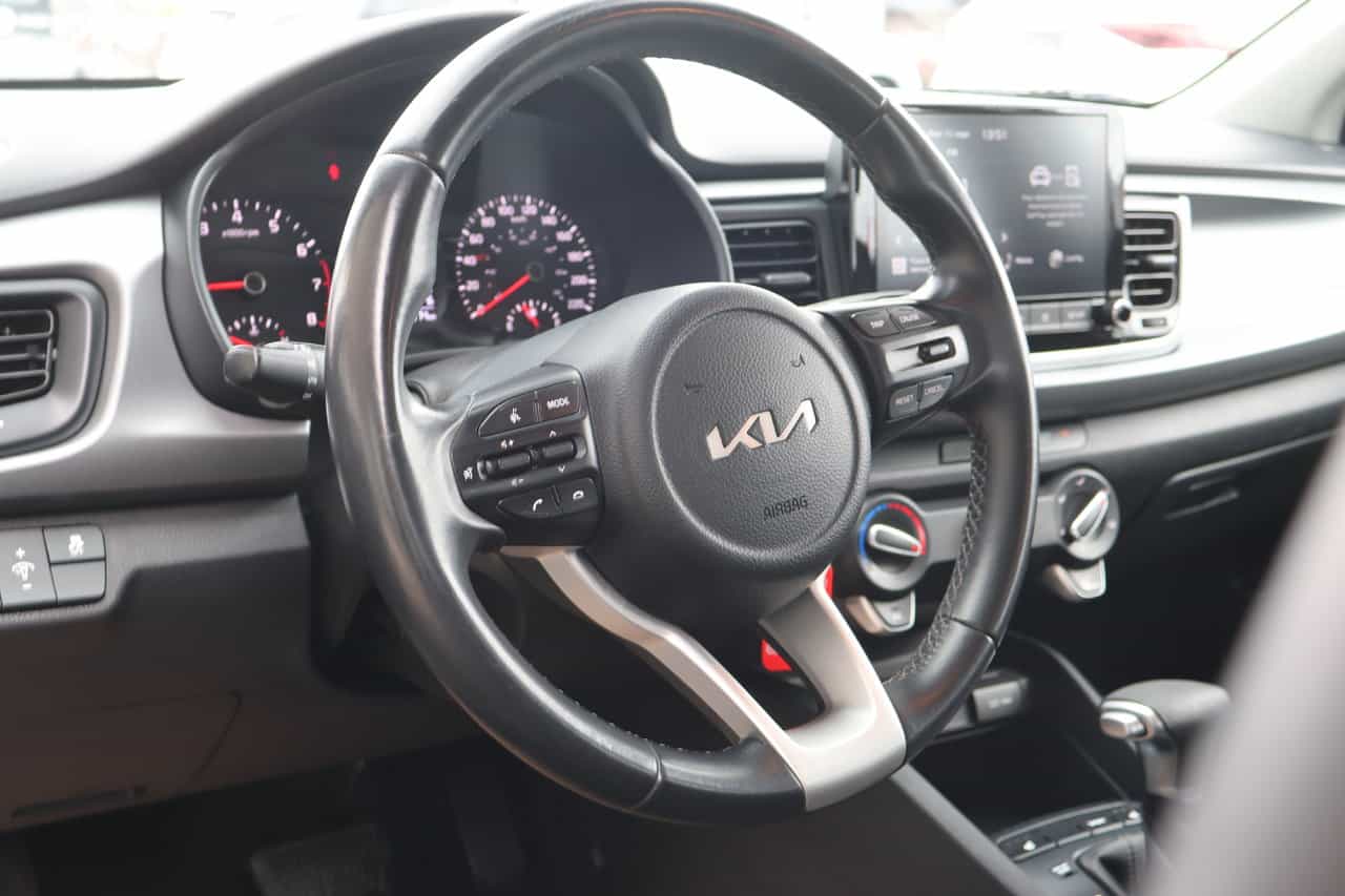 2023 Kia Rio Lx Premium Ivt - Image 9