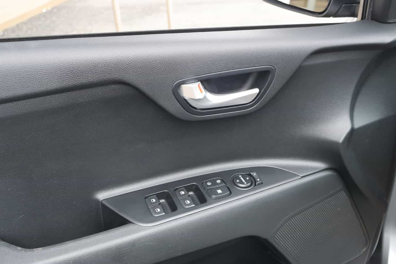 2023 Kia Rio Lx Premium Ivt - Image 10