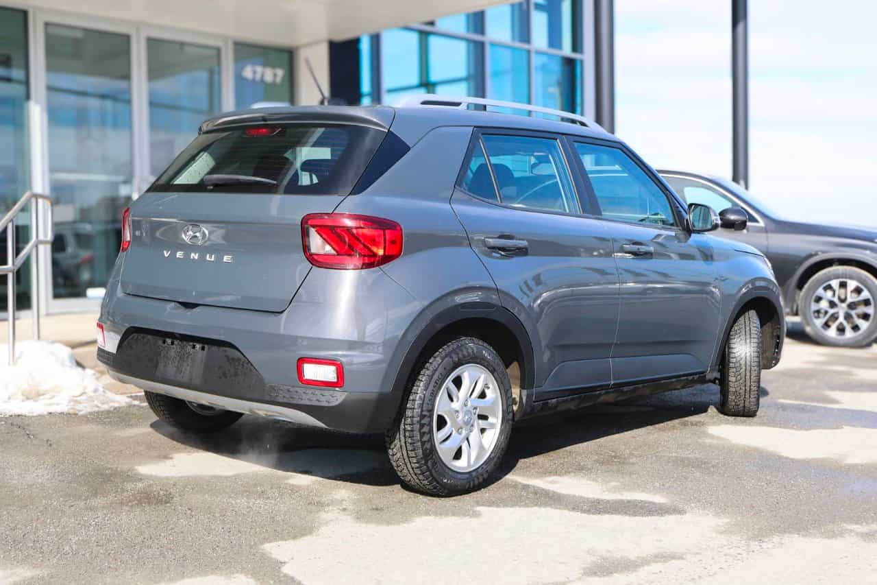 Image 8 Hyundai Venue Preferred 2024