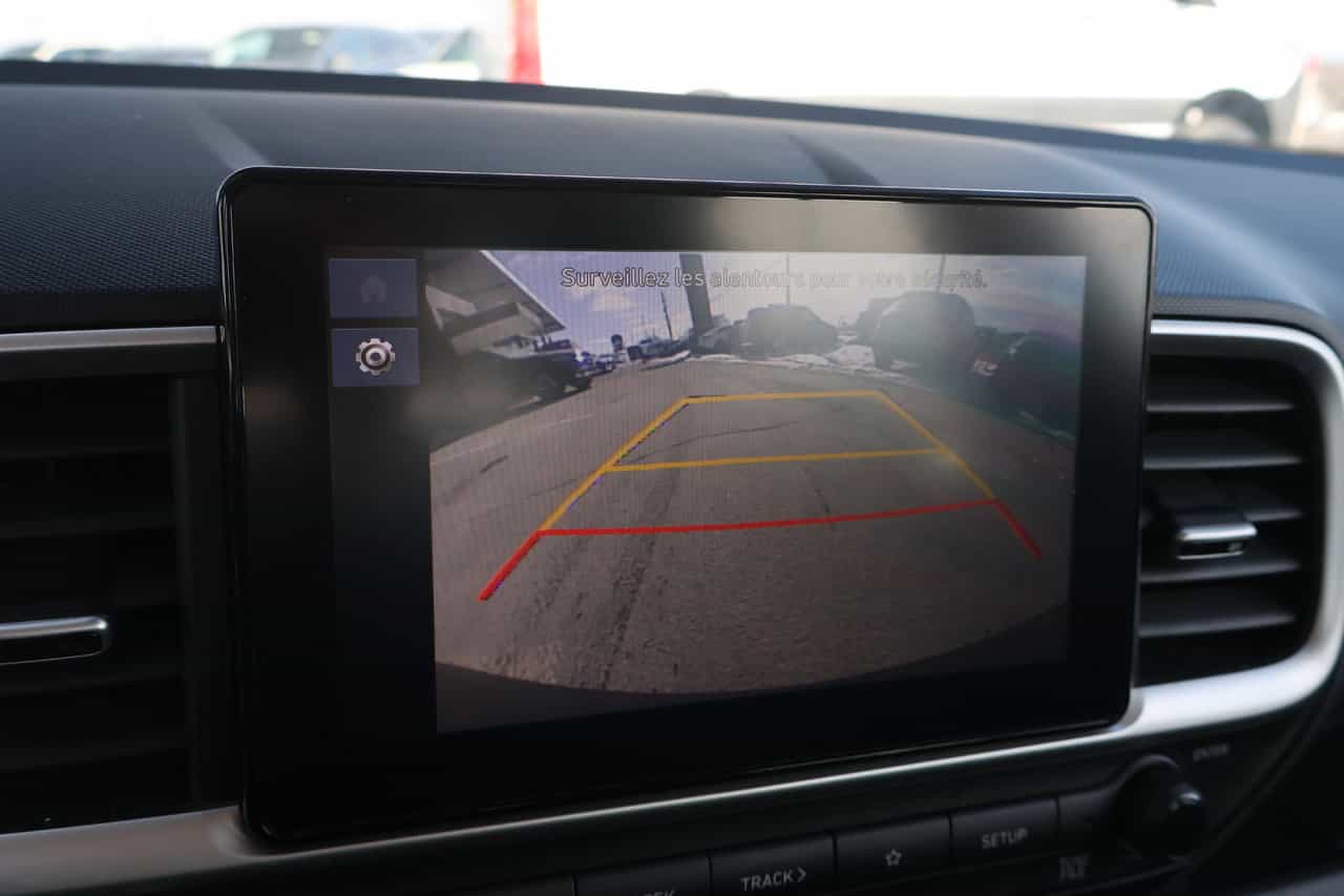 2024 Hyundai Venue Preferred - Image 19