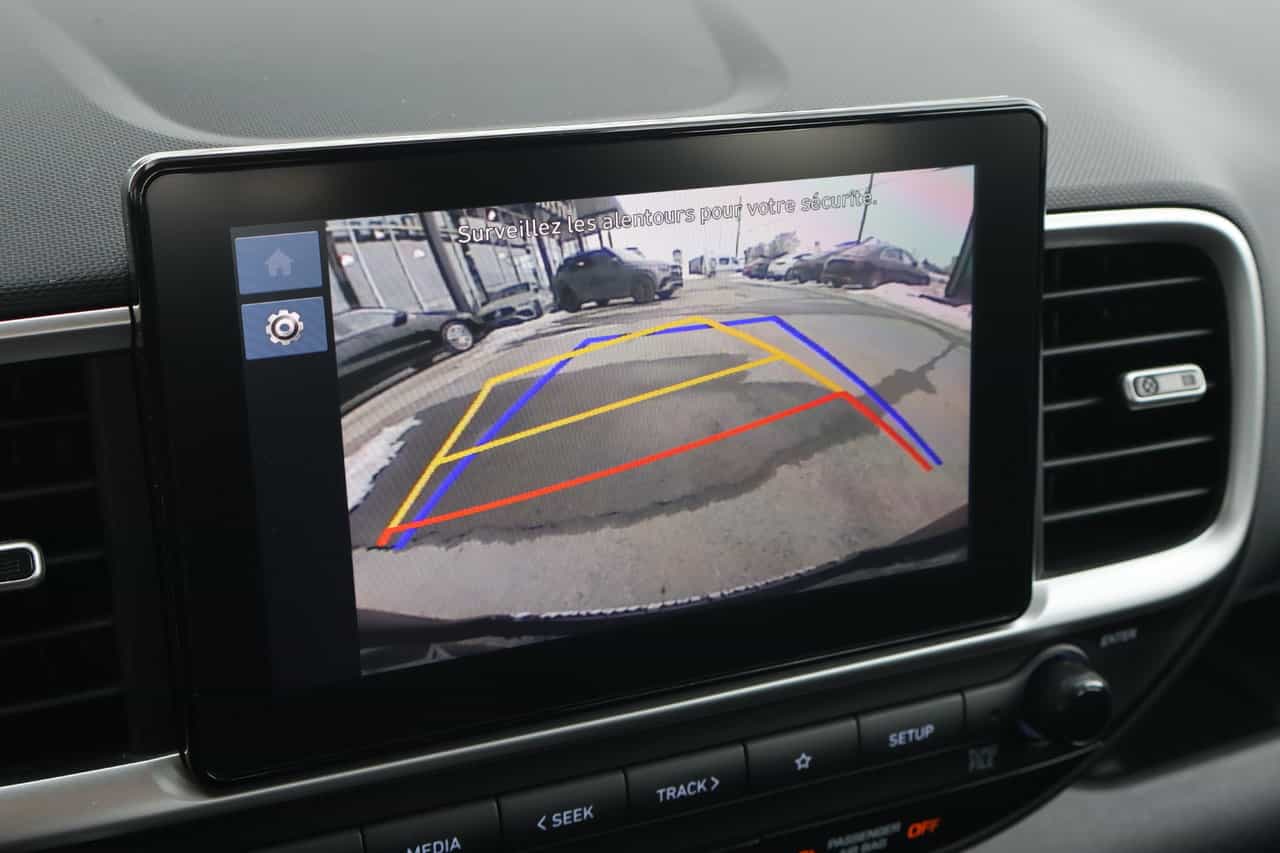 Image 21 Hyundai Venue Preferred 2024