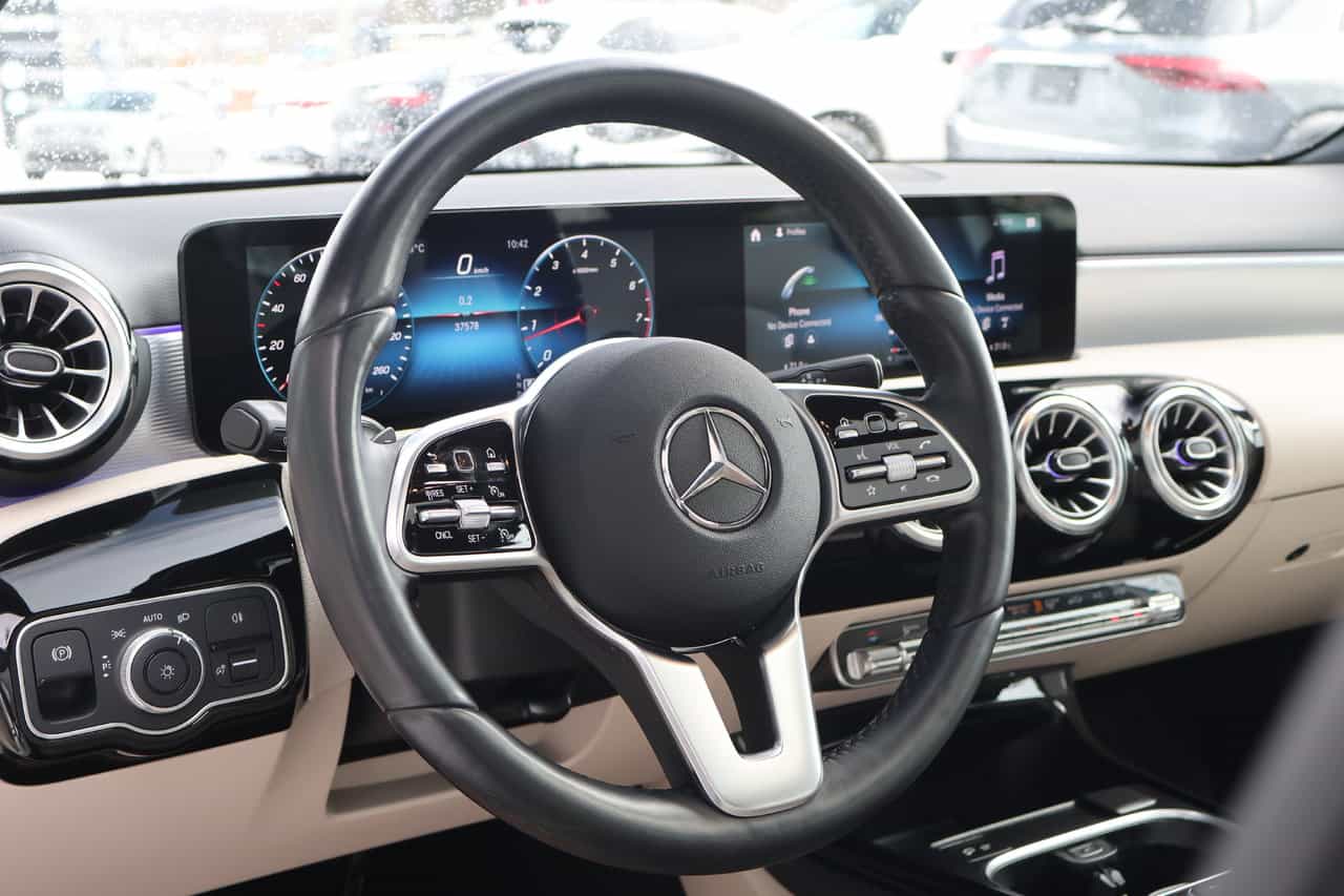 2022 Mercedes-Benz A-Class A250 - Image 11