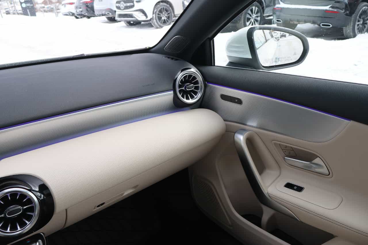 Image 17 Mercedes-Benz A-Class A250 2022