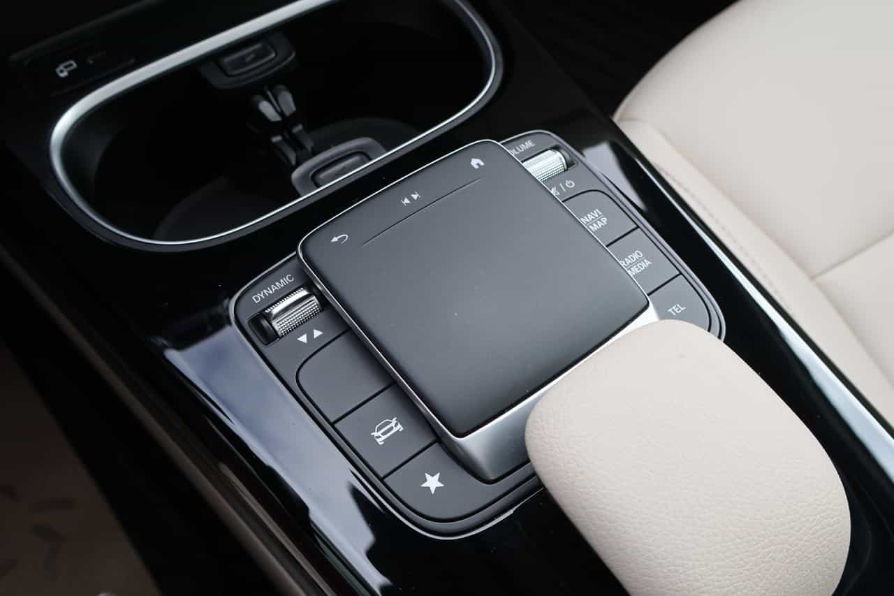 2022 Mercedes-Benz A-Class A250 - Image 27