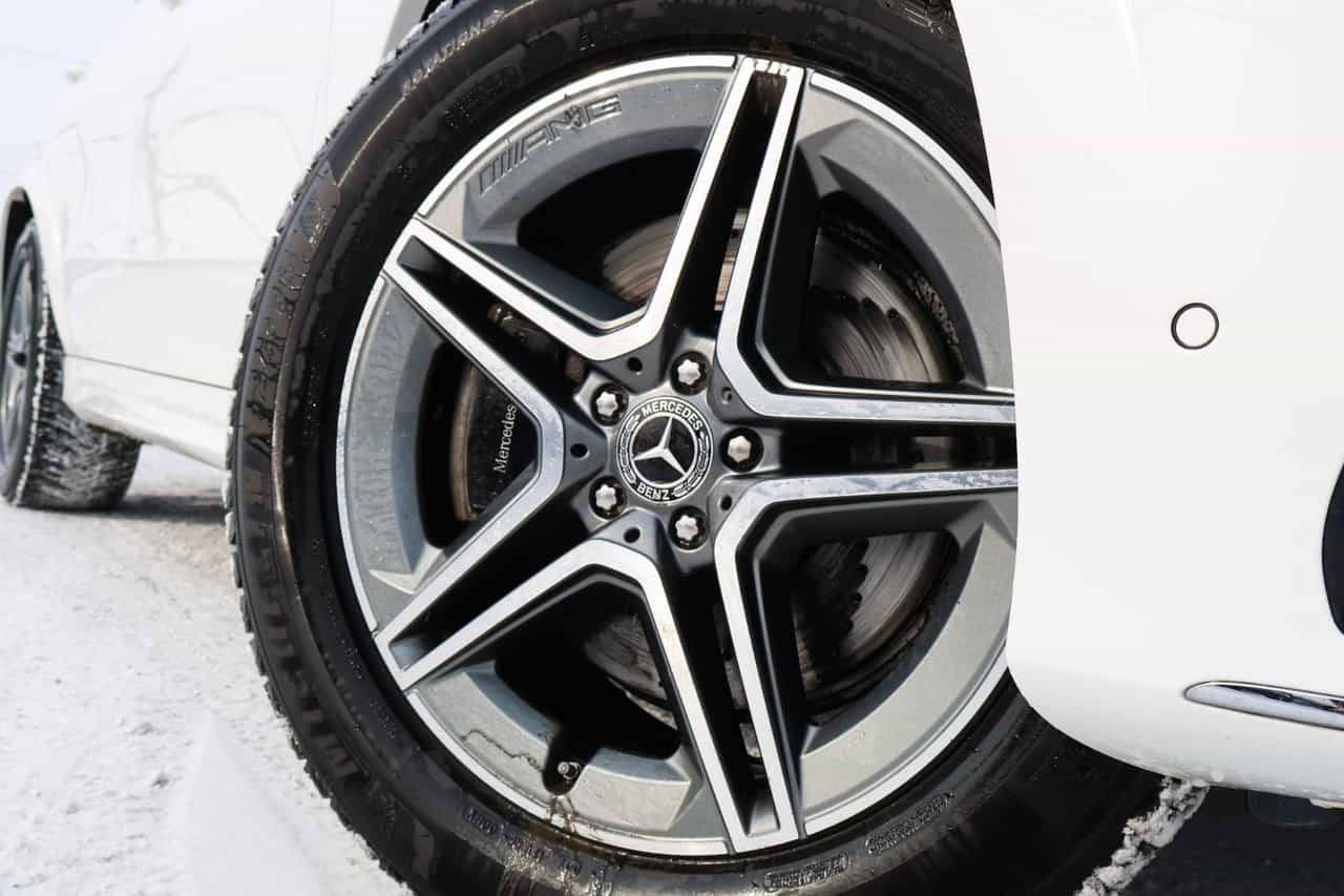 2025 Mercedes-Benz GLE GLE450e - Image 6