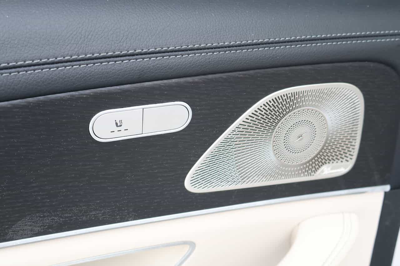 2025 Mercedes-Benz GLE GLE450e - Image 15