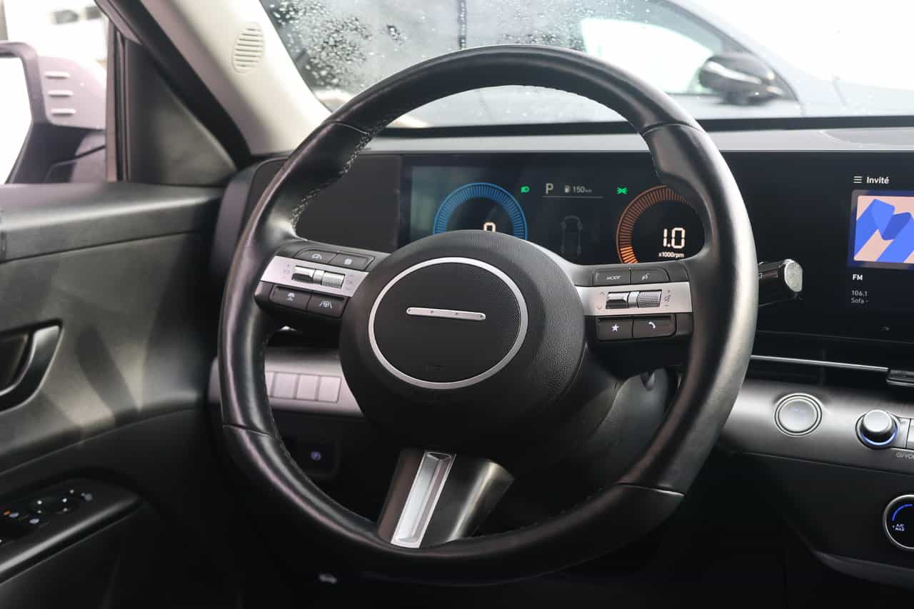 2024 Hyundai Kona Preferred AWD - Image 2