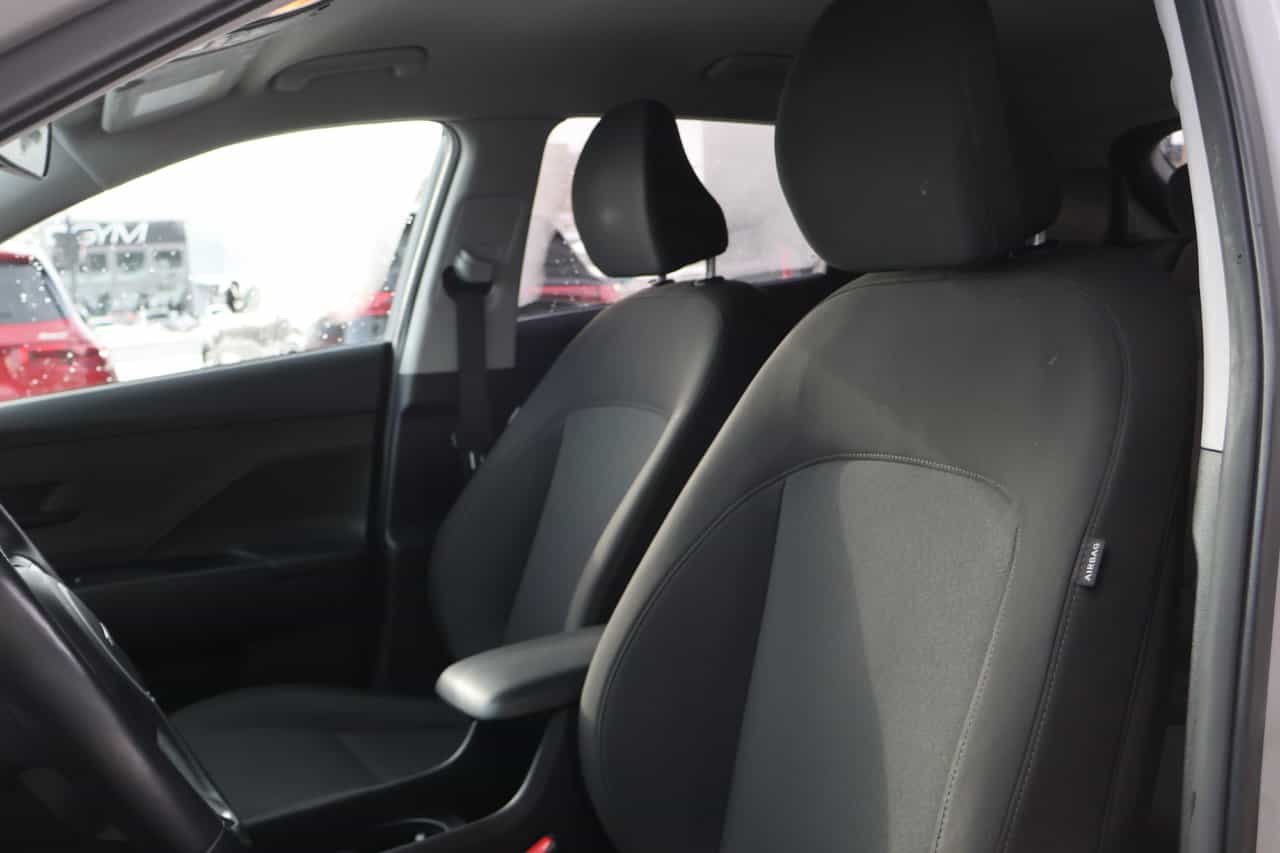 2024 Hyundai Kona Preferred AWD - Image 3