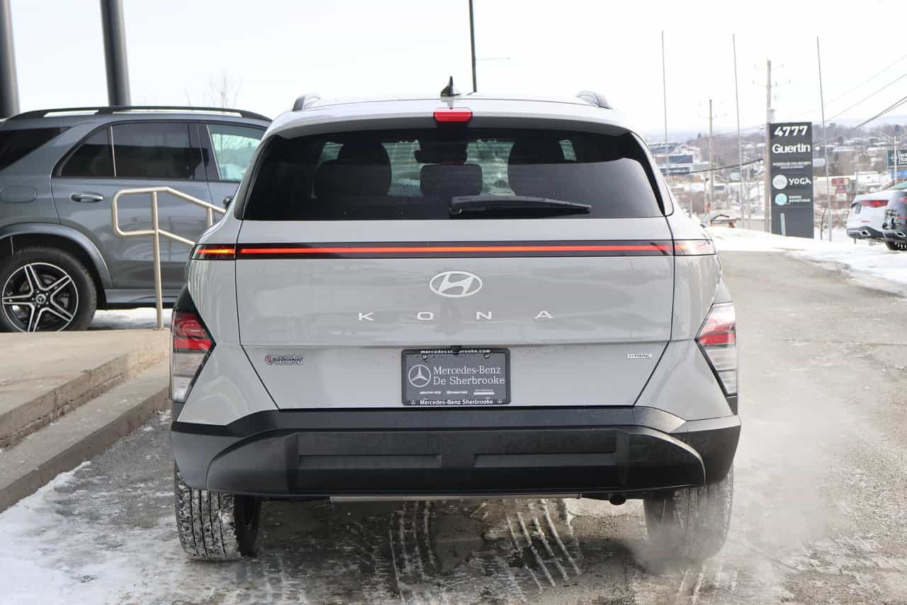 2024 Hyundai Kona Preferred AWD - Image 9