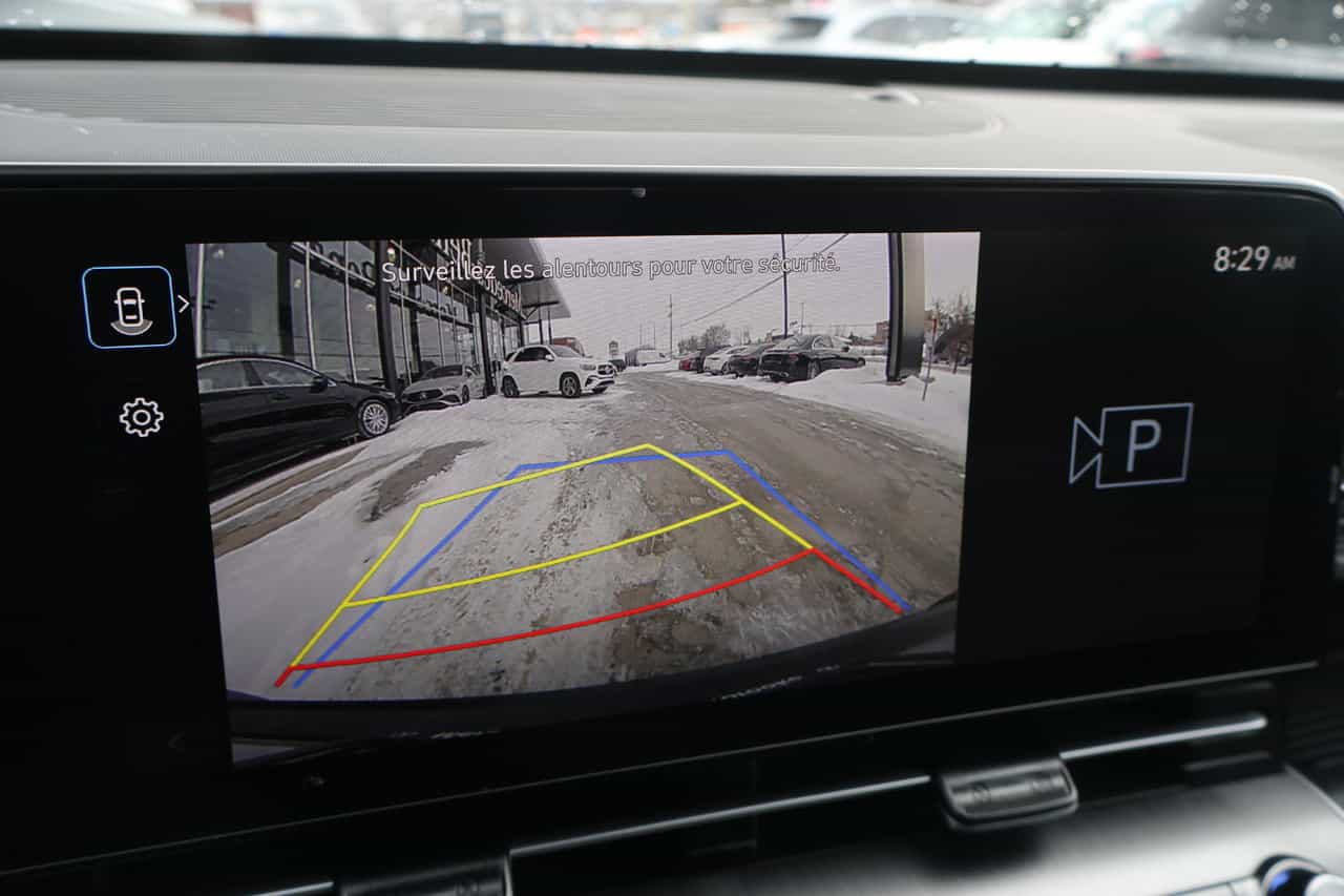 2024 Hyundai Kona Preferred AWD - Image 23