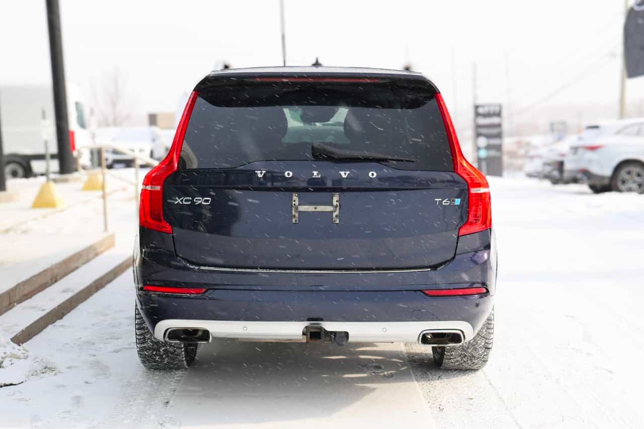 2017 Volvo XC90 Momentum - Image 9