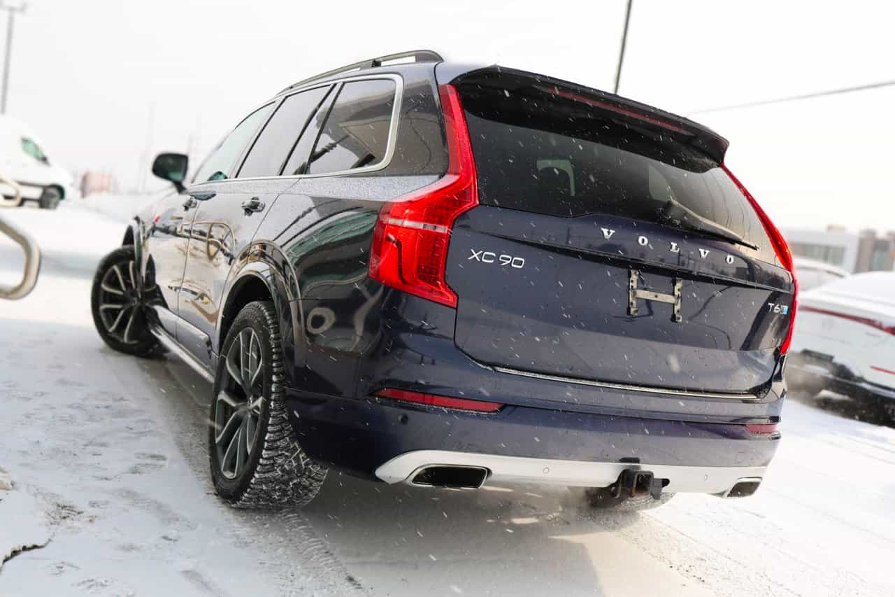 2017 Volvo XC90 Momentum - Image 10