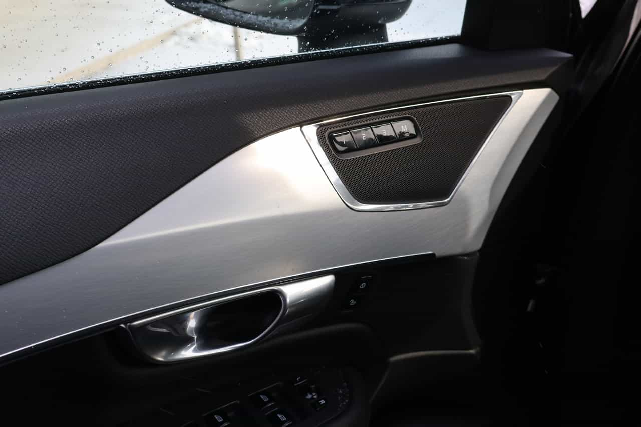 Image 12 Volvo XC90 Momentum 2017