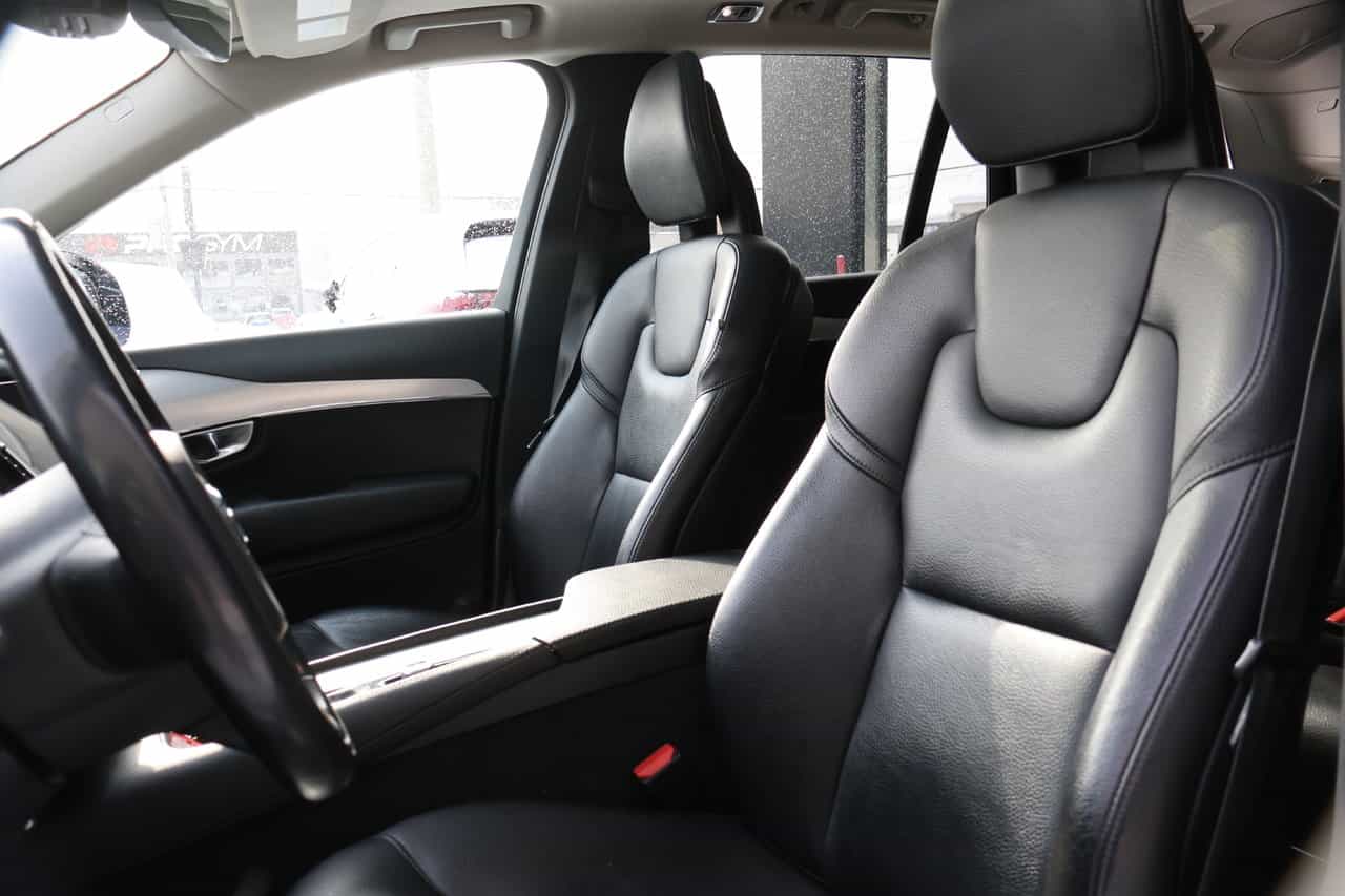 Image 13 Volvo XC90 Momentum 2017