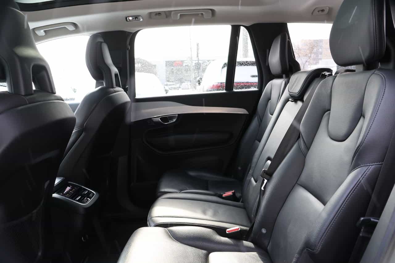 Image 14 Volvo XC90 Momentum 2017