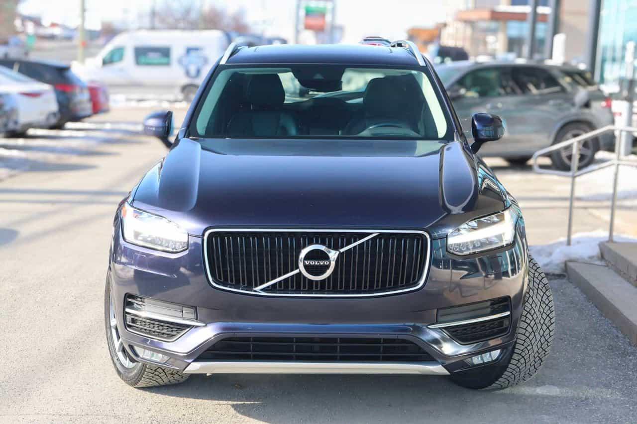 Image 4 Volvo XC90 Momentum 2017