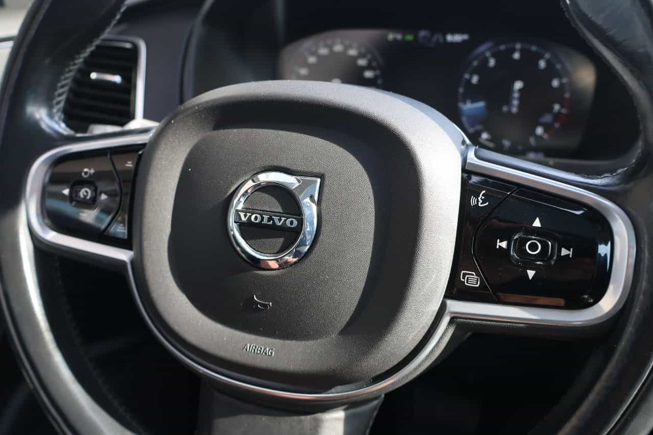 Image 28 Volvo XC90 Momentum 2017