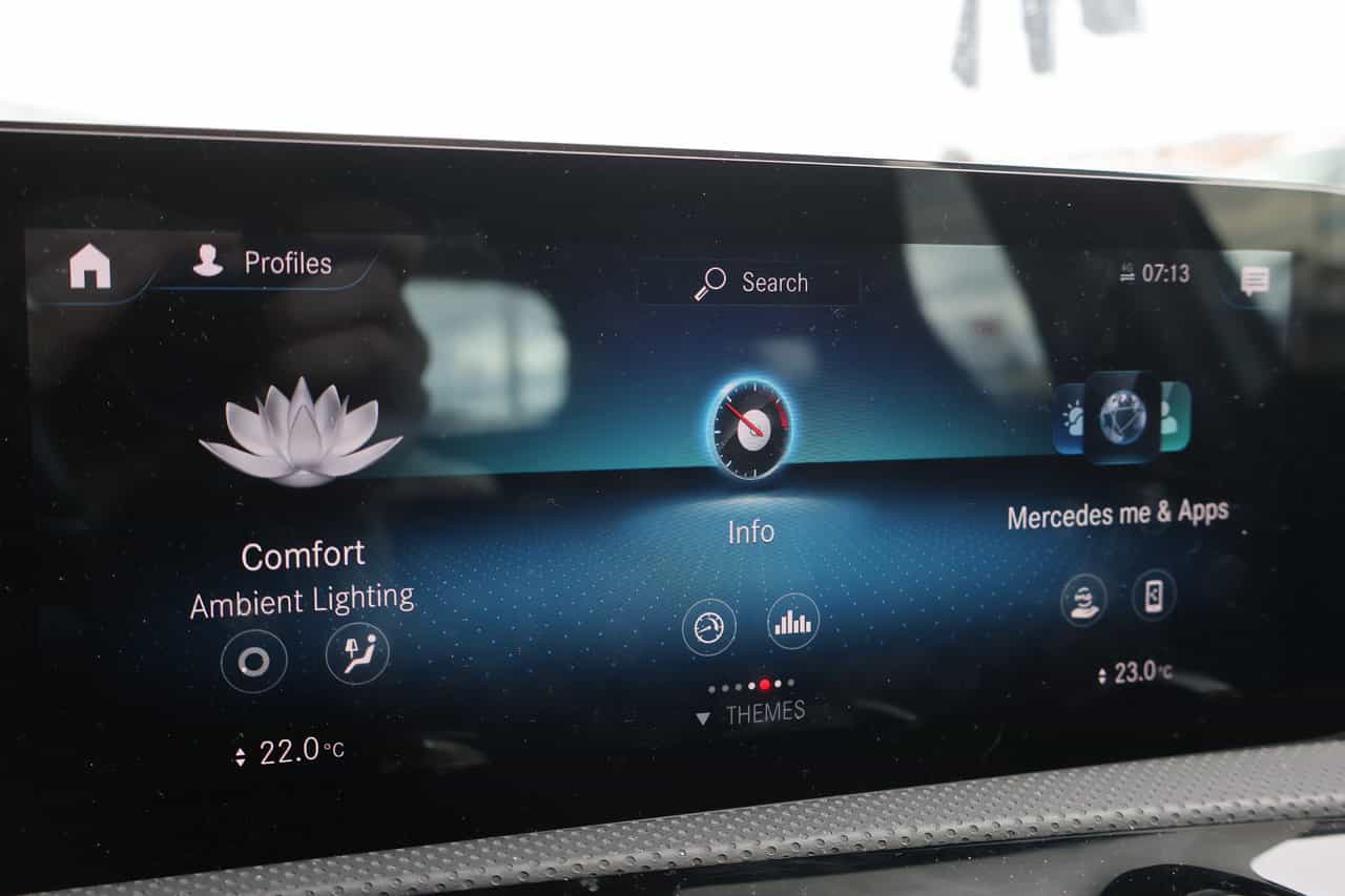 2022 Mercedes-Benz A-Class A250 - Image 17