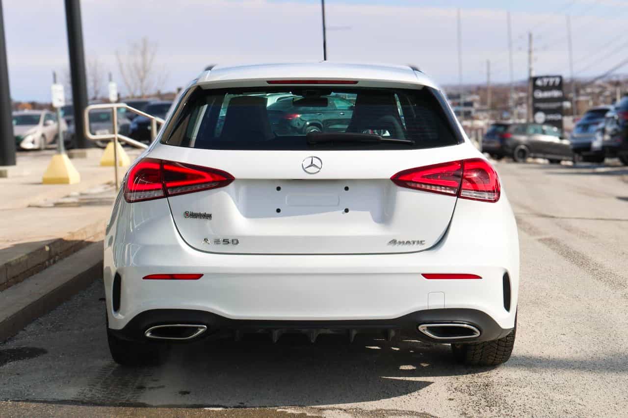 2022 Mercedes-Benz A-Class A250 - Image 8