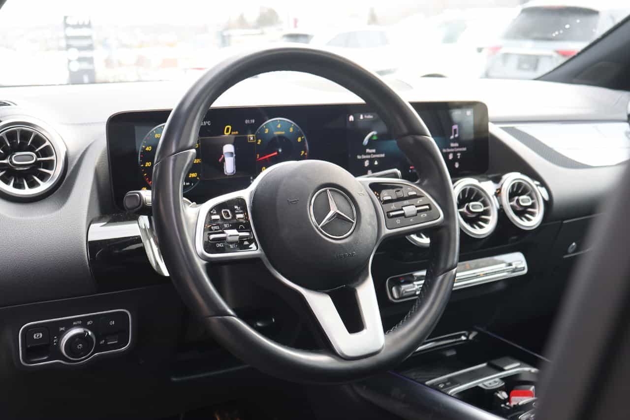 Image 11 Mercedes-Benz GLA-Class GLA250 2022