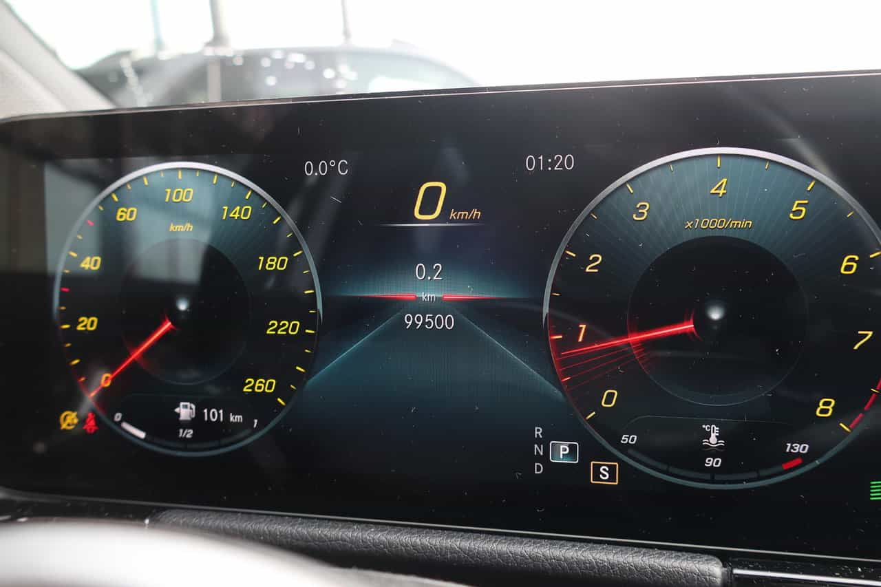 2022 Mercedes-Benz GLA-Class GLA250 - Image 25