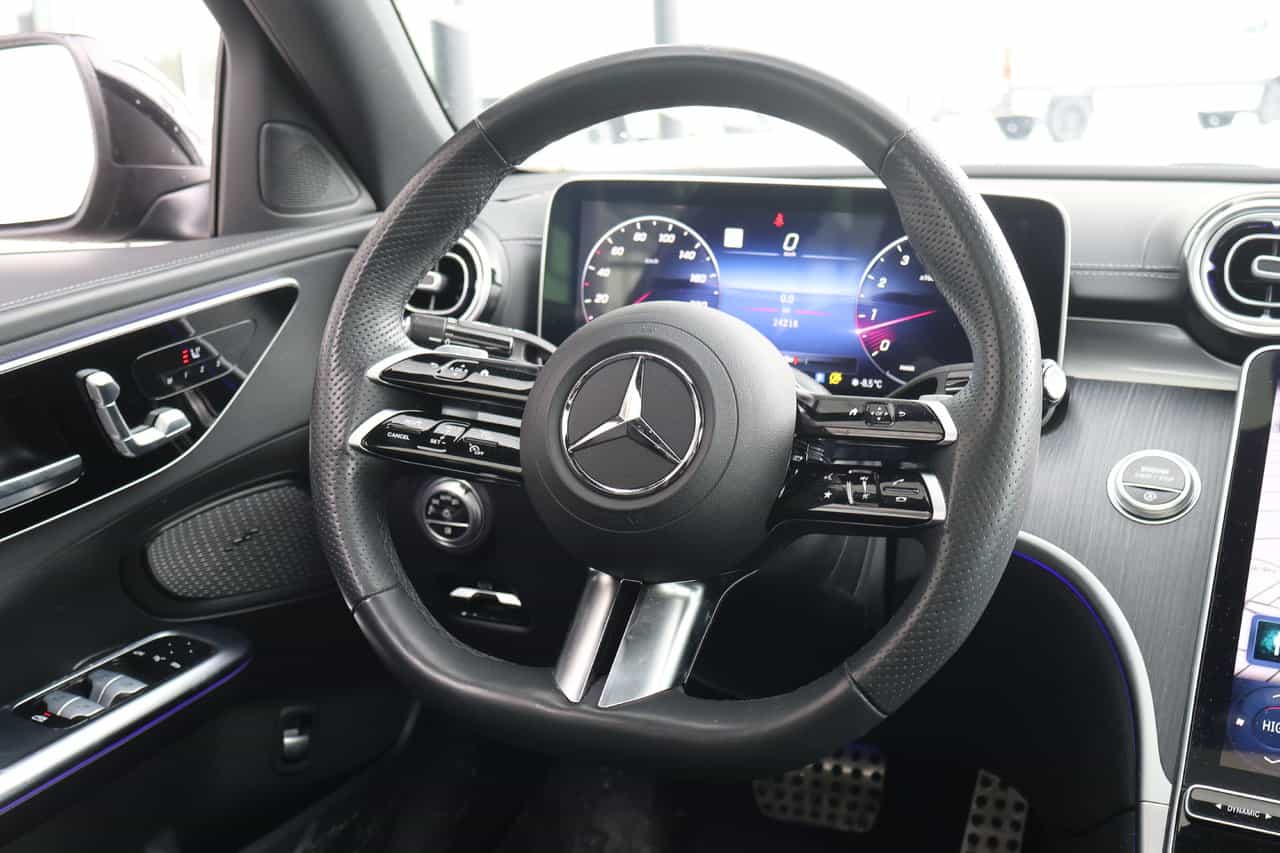 Image 2 Mercedes-Benz C-Class C300 2023