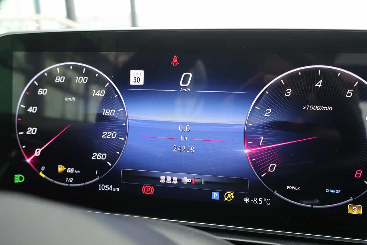 Image 23 Mercedes-Benz C-Class C300 2023