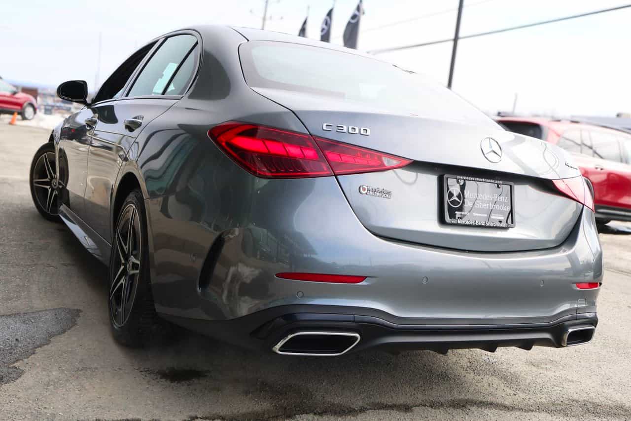 Image 10 Mercedes-Benz C-Class C300 2023