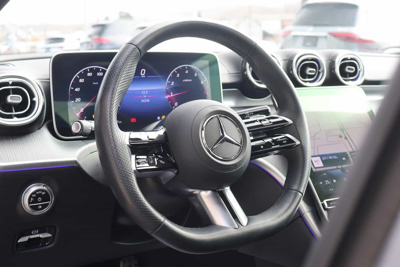 2023 Mercedes-Benz C-Class C300 - Image 11