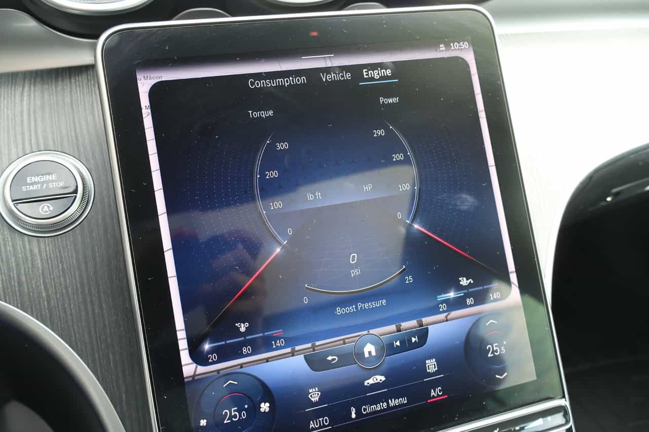 Image 22 Mercedes-Benz C-Class C300 2023